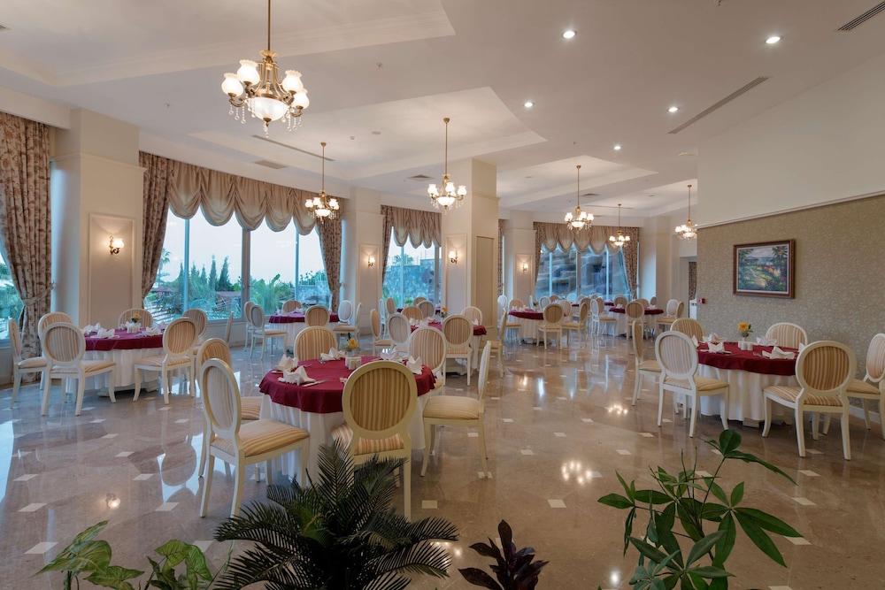 Saphir Resort Spa Hotel 27/48
