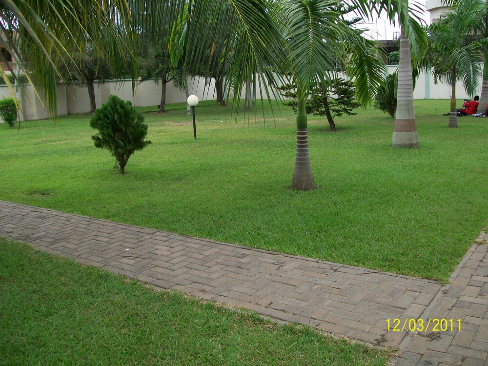Pekan Hotel 64/71