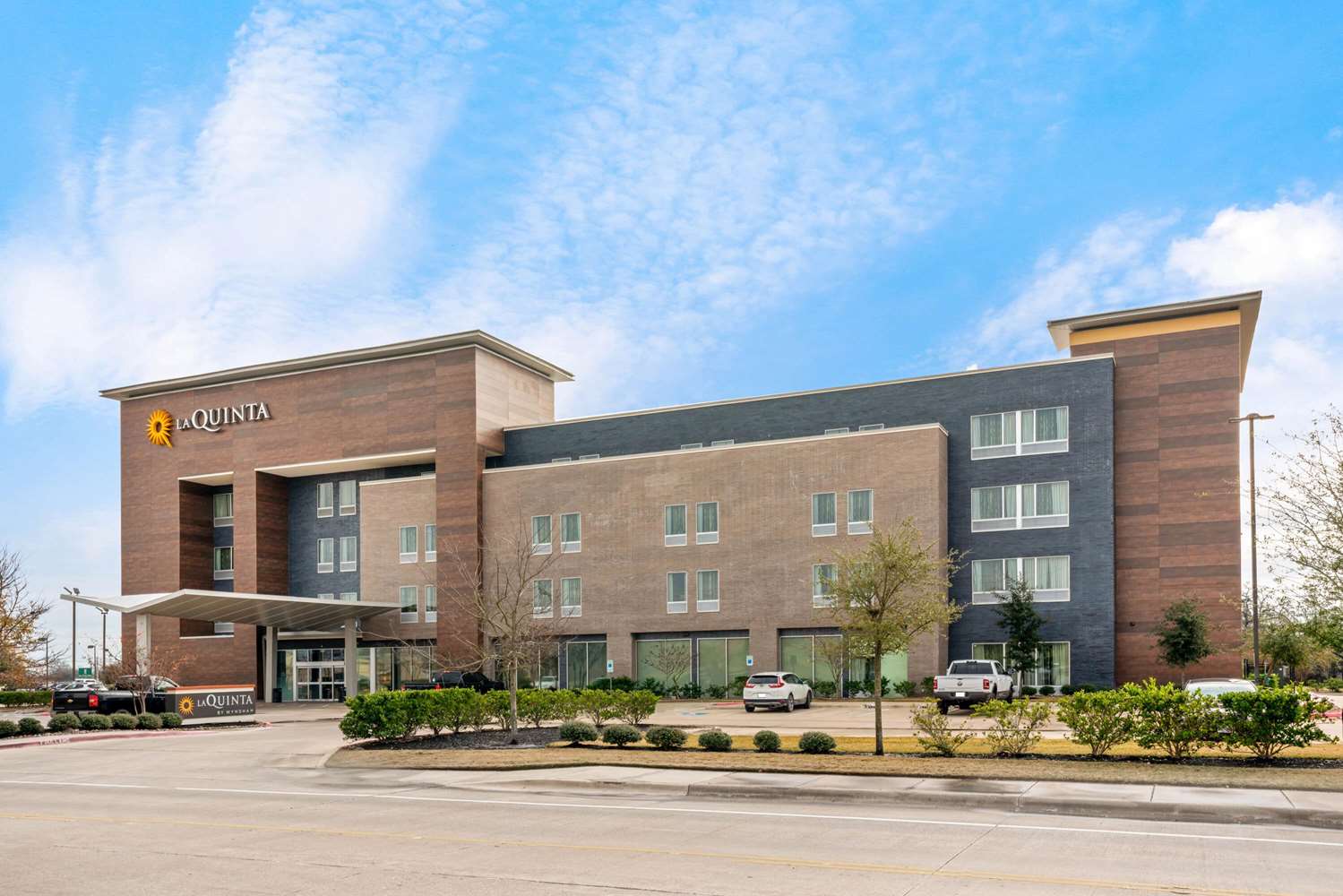 La Quinta Inn & Suites by Wyndham College Station South 10/64