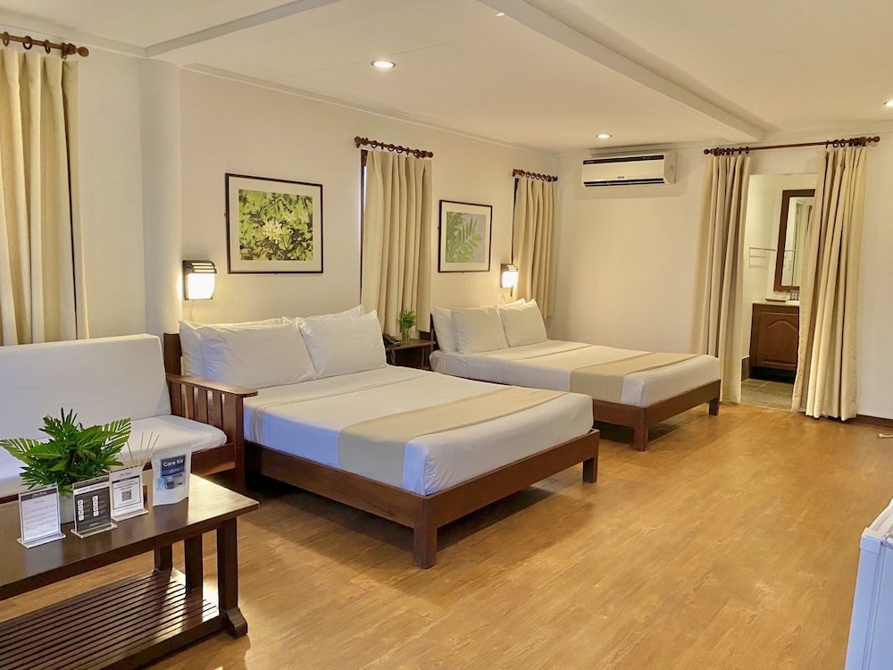 Palm Beach Resort 12/48