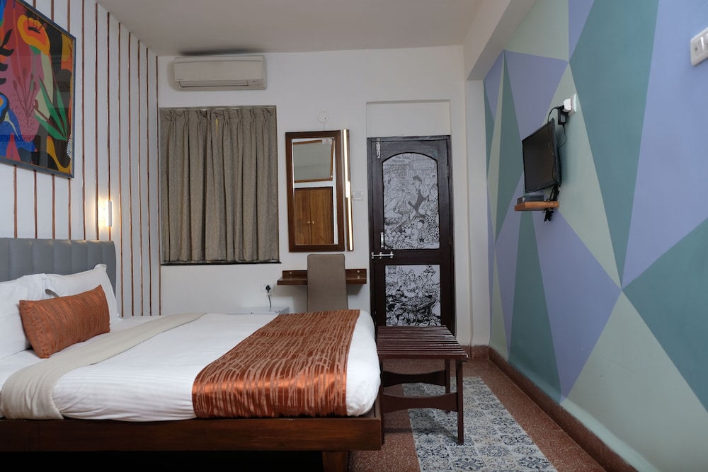 Hotel Gopika International 2/21