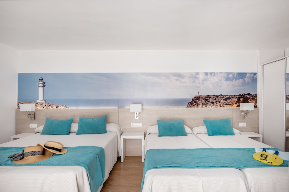 Hostal Es Pi 23/54