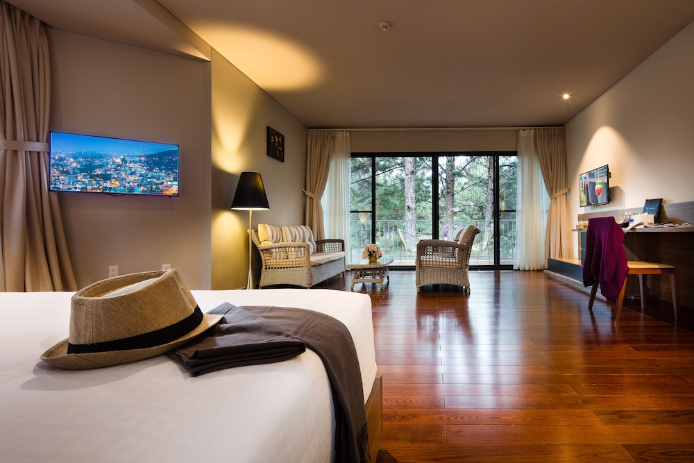 Terracotta Hotel Resort Dalat 14/50
