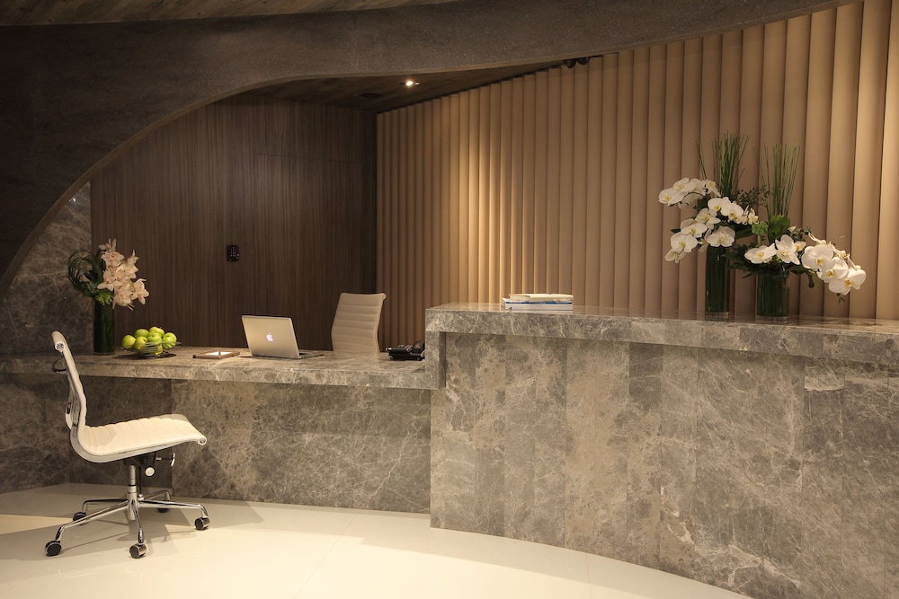 The Perkin Hotel 7/41