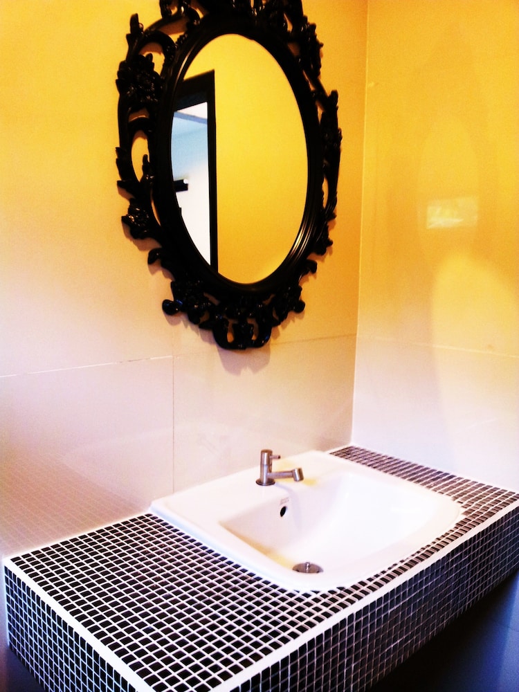 Saphli Villa Beach Resort 50/77