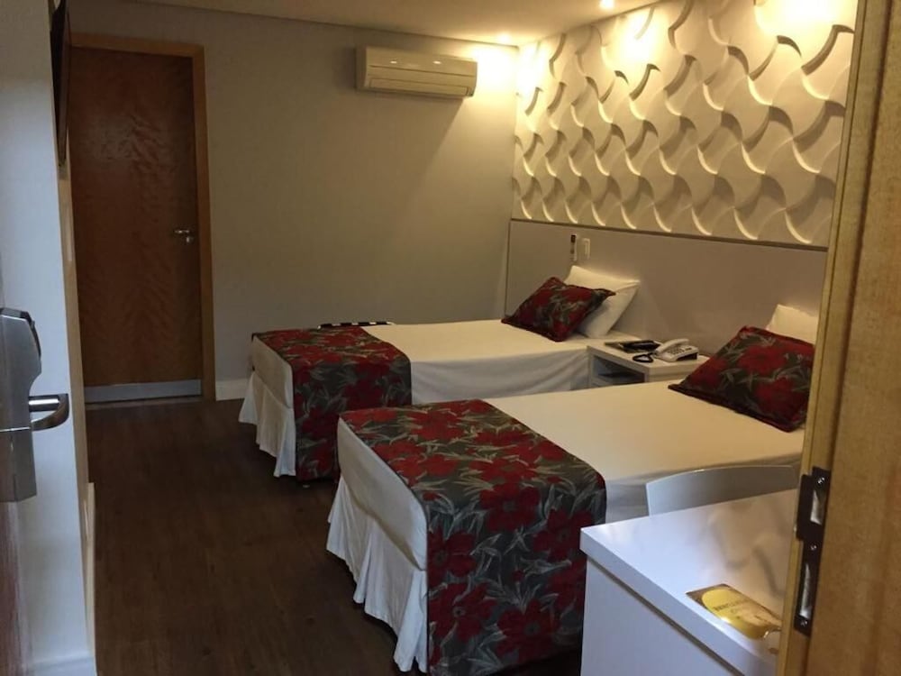 Brisa Tower Hotel 18/45