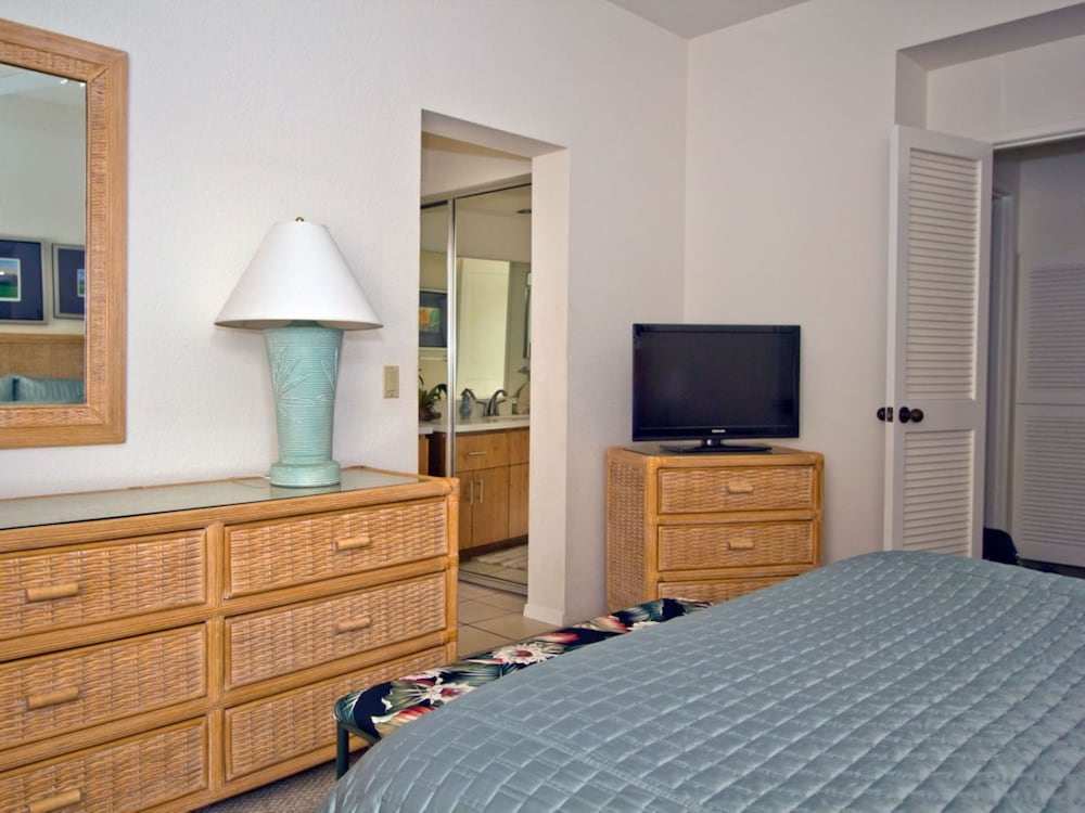 1 BEDROOM, CONDO, PARTIAL OCEAN VIEW