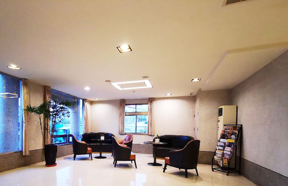 Chang Hong Villa Hotel 54/69