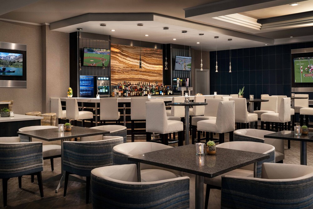 Visalia Marriott at the Convention Center 28/42