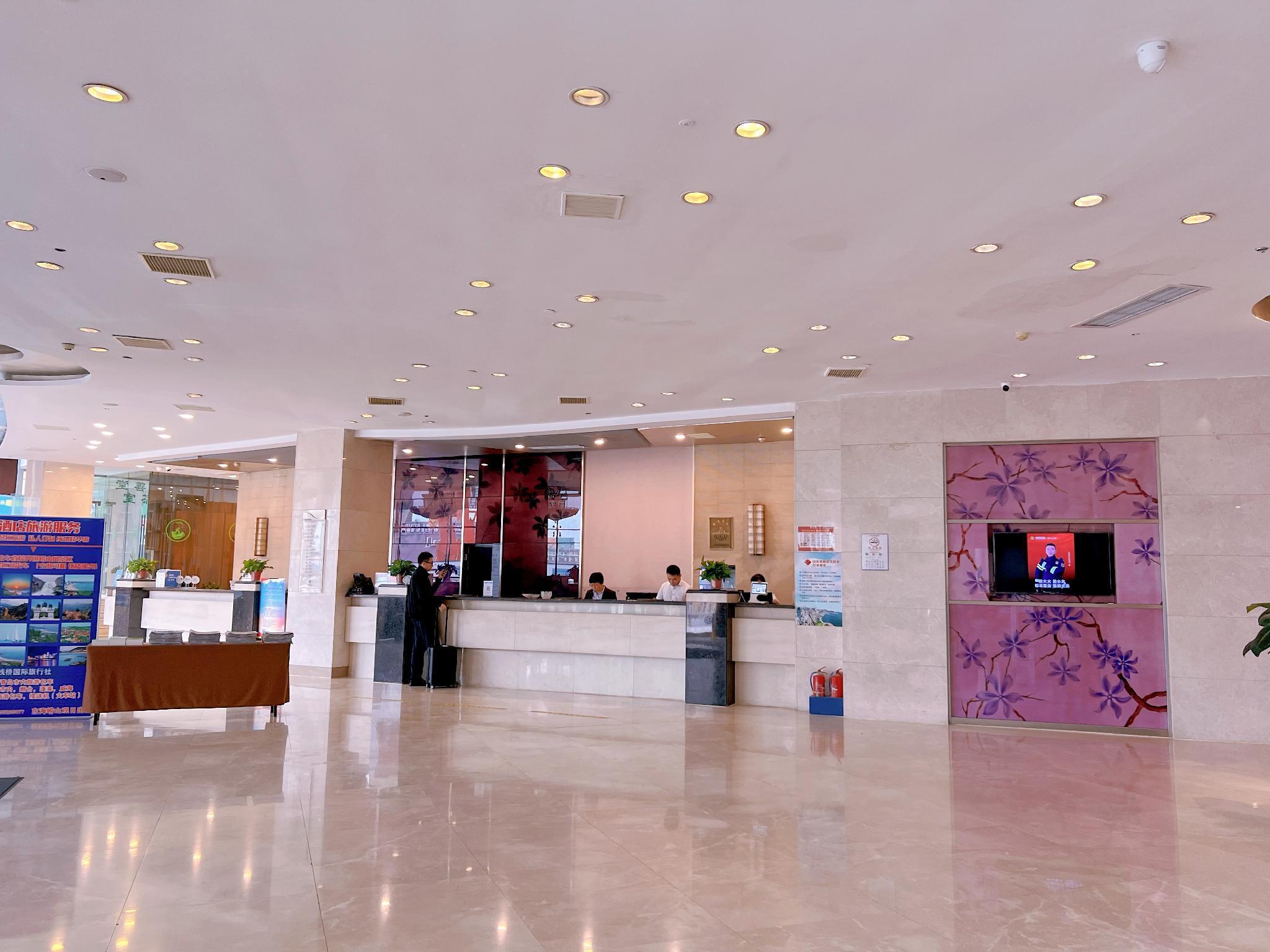 Sophia International Hotel Qingdao 4/28