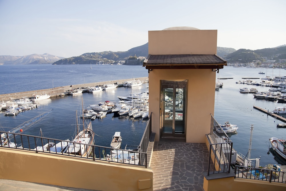 Hotel A Pinnata Lipari 22/33