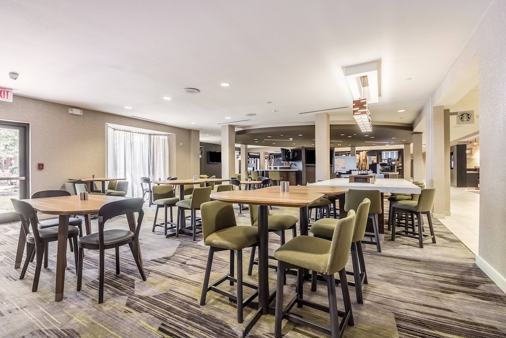 Courtyard By Marriott Dallas Dfw Airport South Irving 22/33