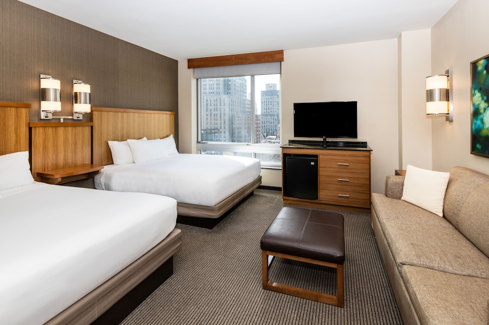 ROOM, 2 QUEEN BEDS, EMPIRE BUILDING VIEW, CITY VIEW