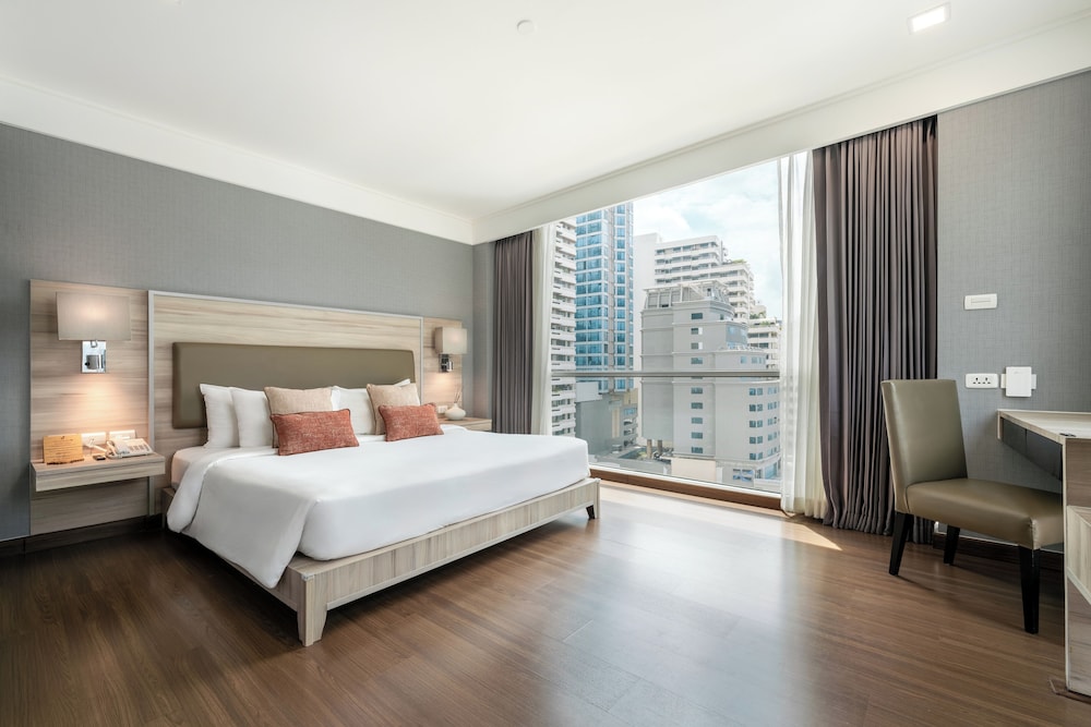 Adelphi Suites Bangkok 29/69