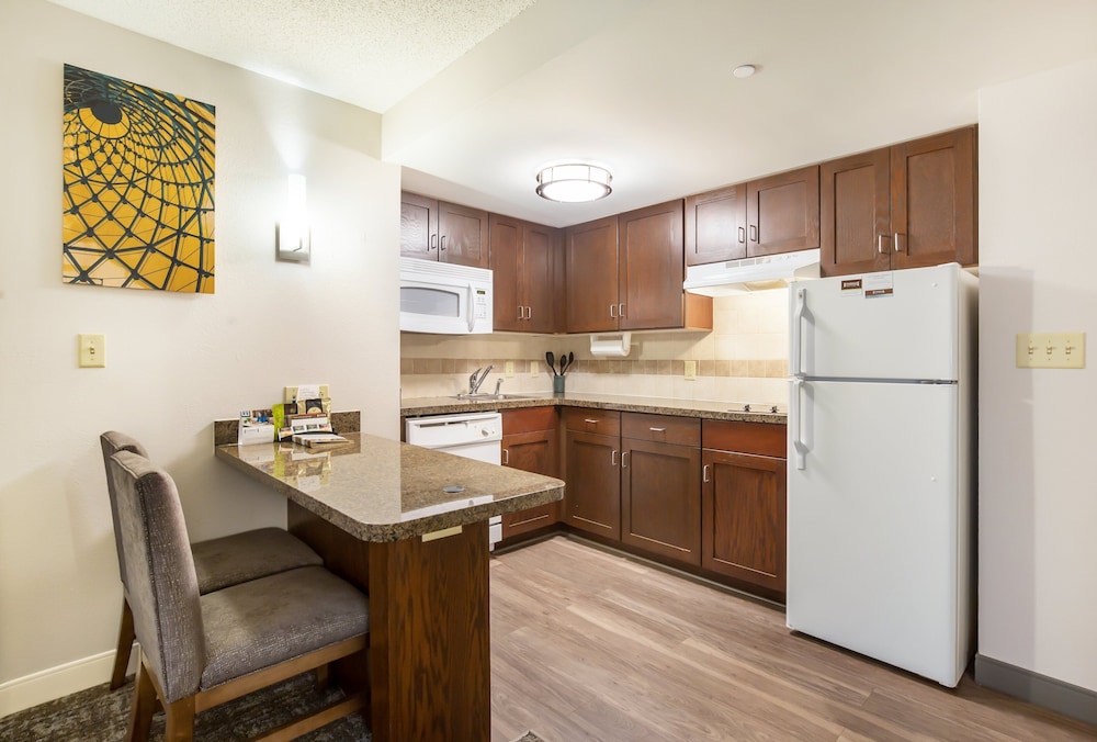 Staybridge Suites Chesapeake - Virginia Beach 5/74
