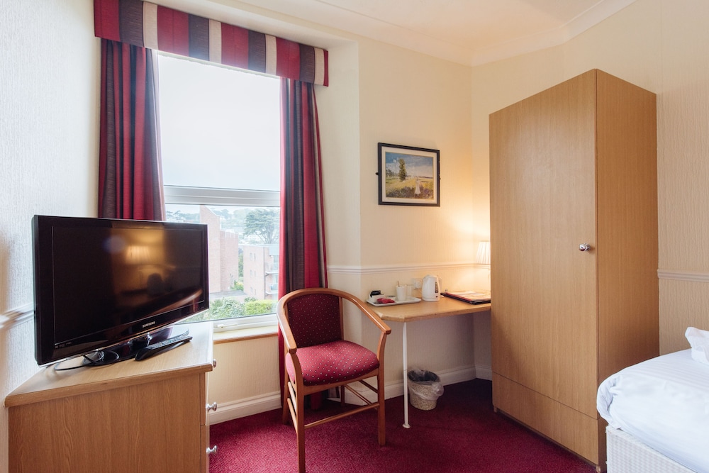 The Headland Hotel & Spa 48/71