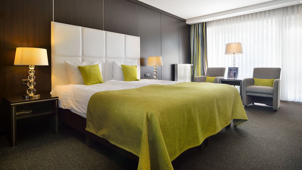 Van Der Valk Hotels Hertogenbosch 10/50