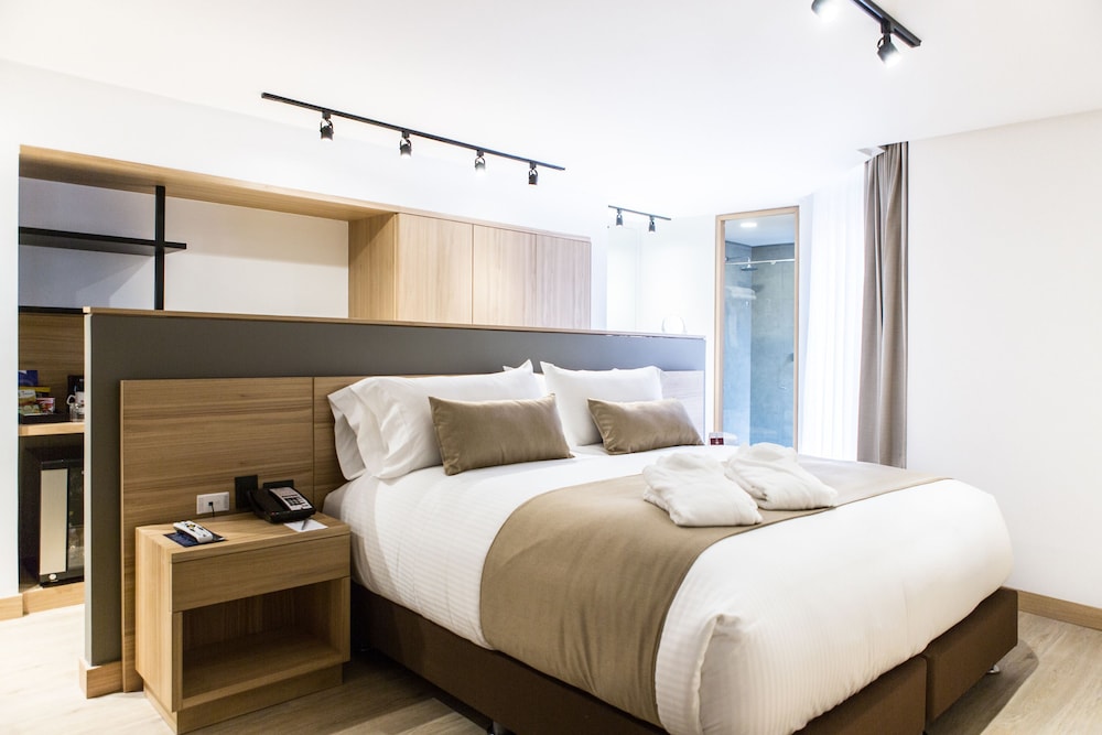 Best Western Plus 93 Park Hotel 7/50
