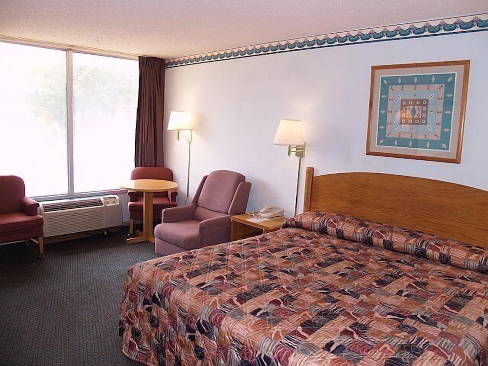 San Augustine Inn 23/33