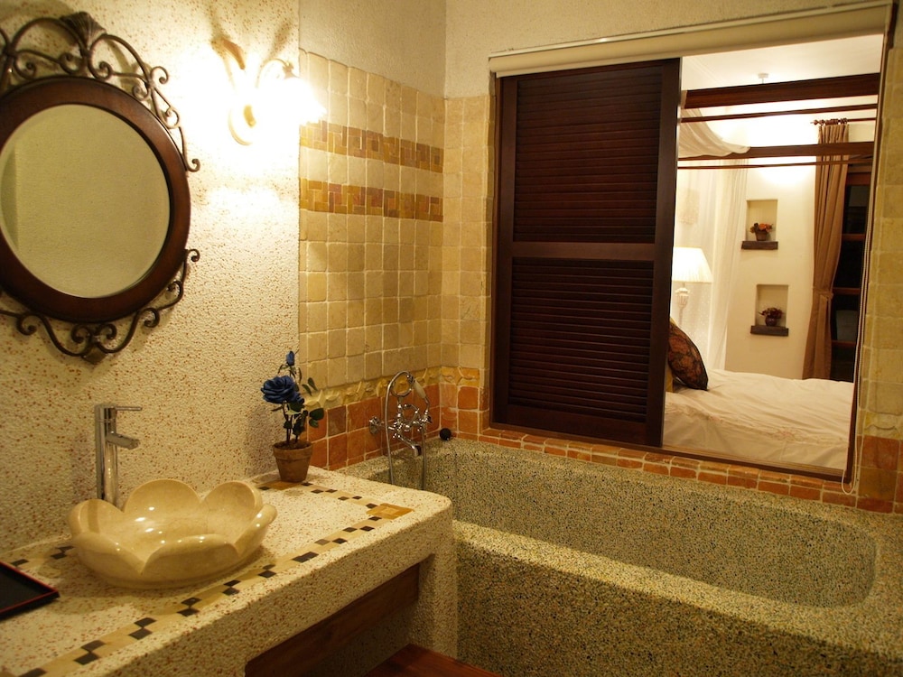 Tuscany Resort 50/50