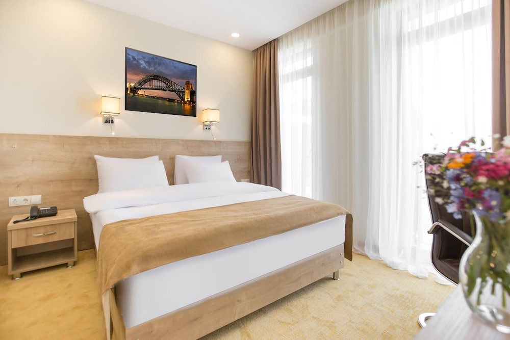 Atrium Boutique Hotel 26/50