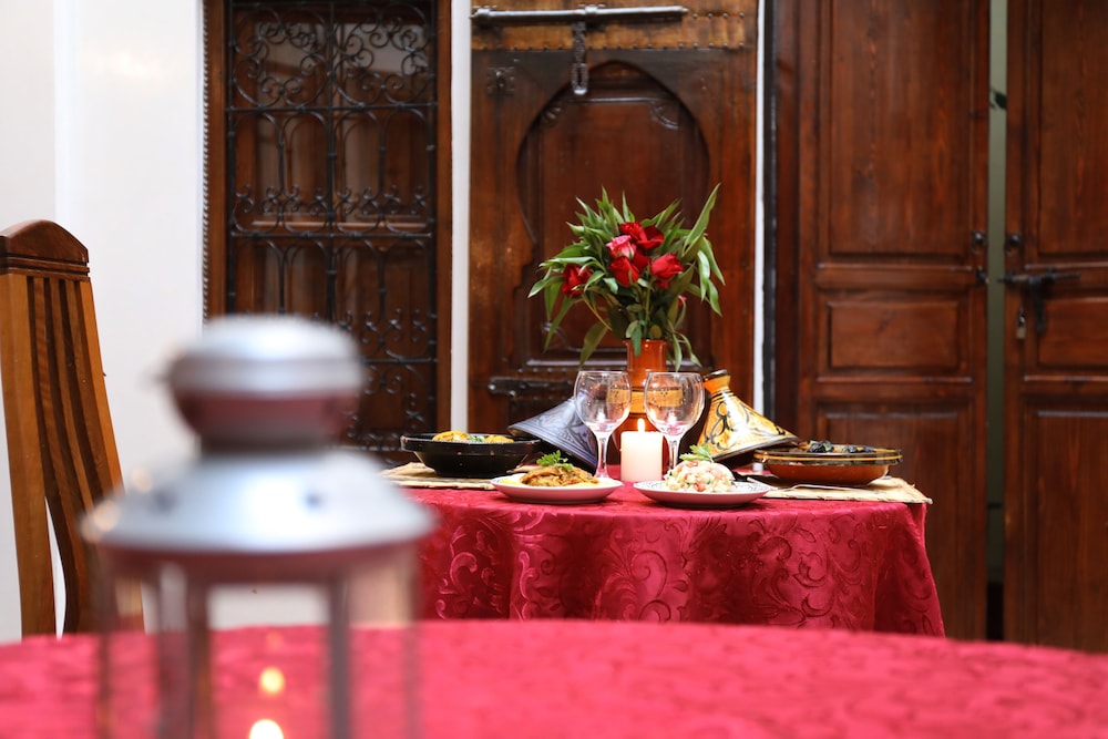 Riad Sidi Mimoune 9/76