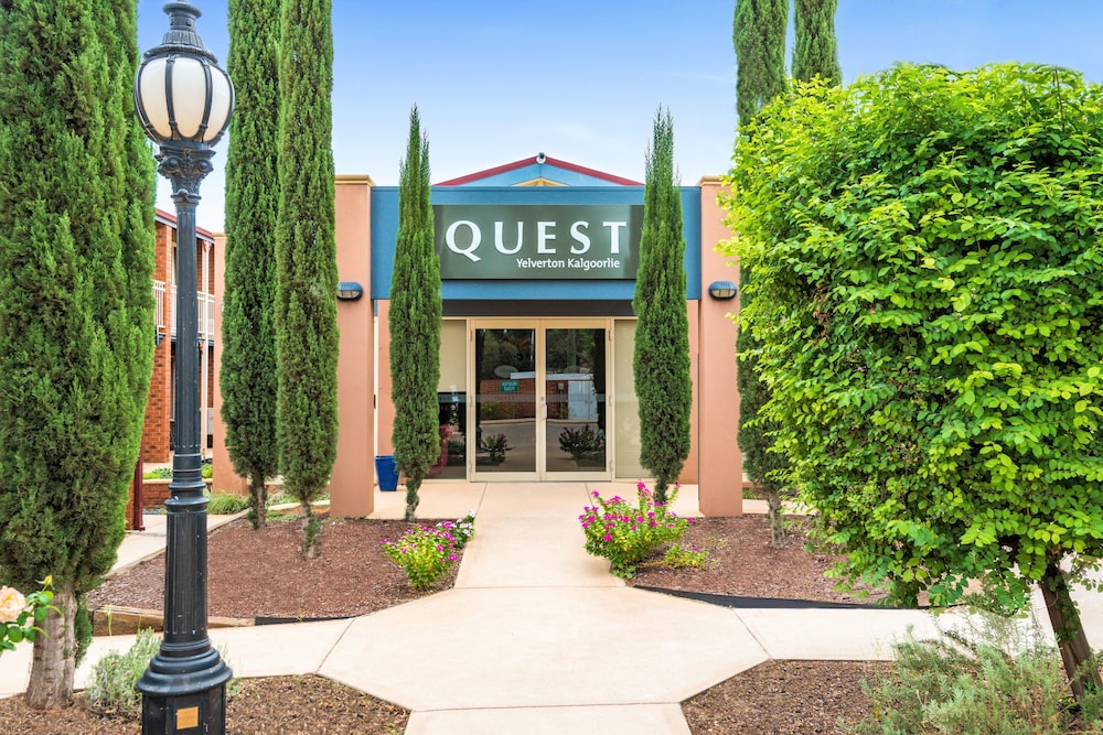 Quest Yelverton Kalgoorlie 1/35