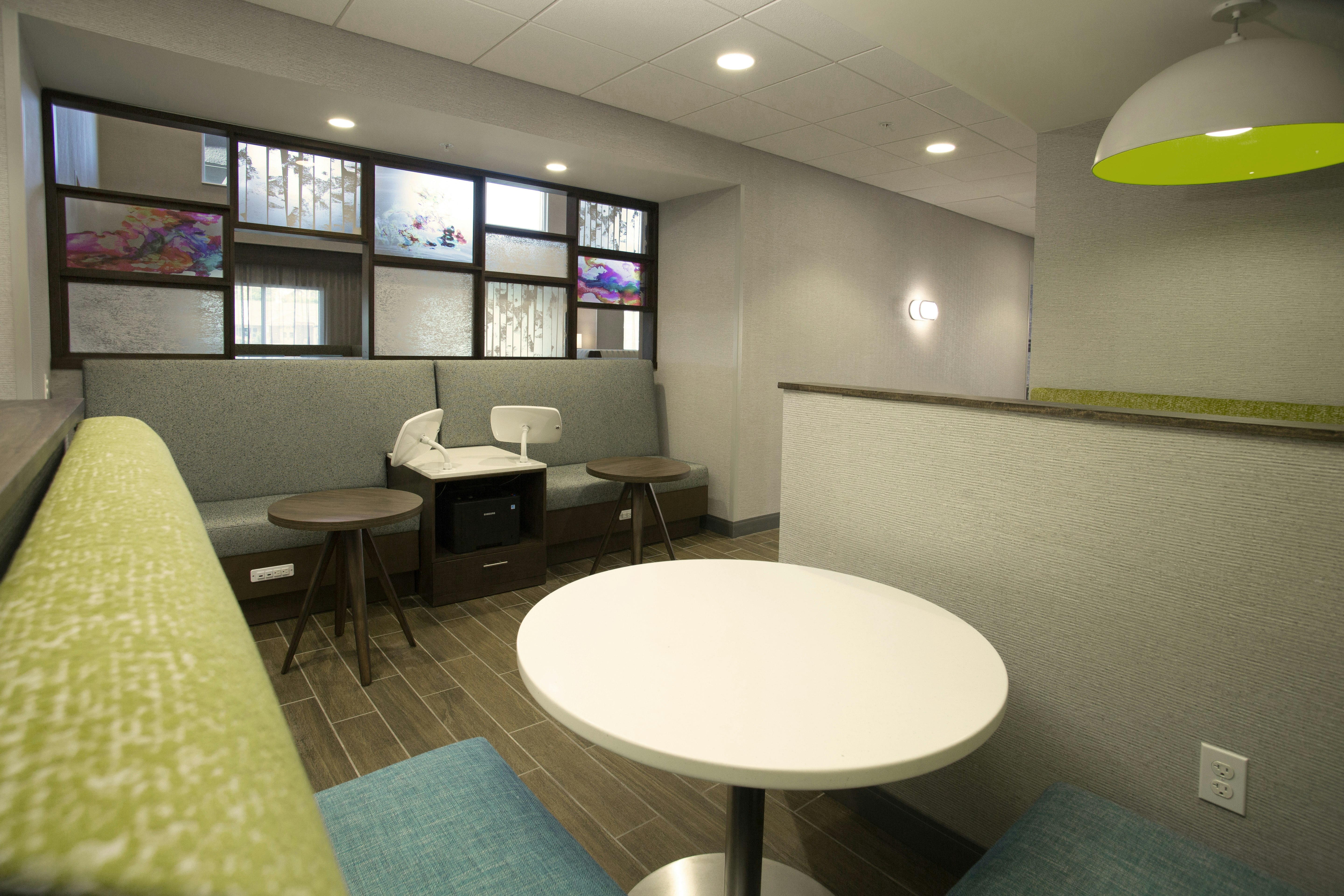 Hampton Inn Suites Kutztown Pa 28/46