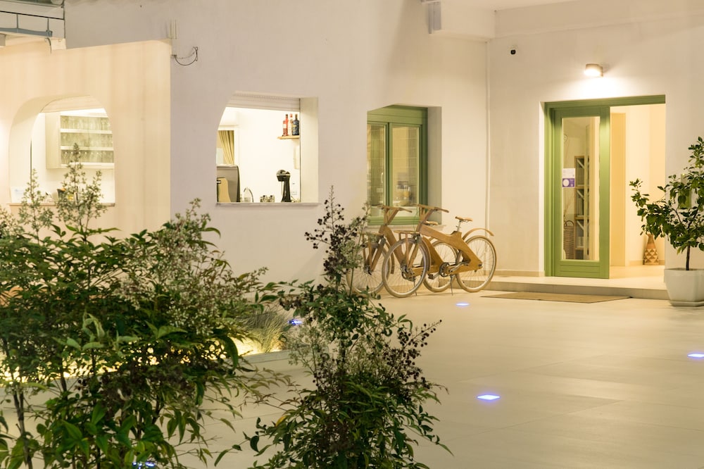 Elektra Hotel 37/44