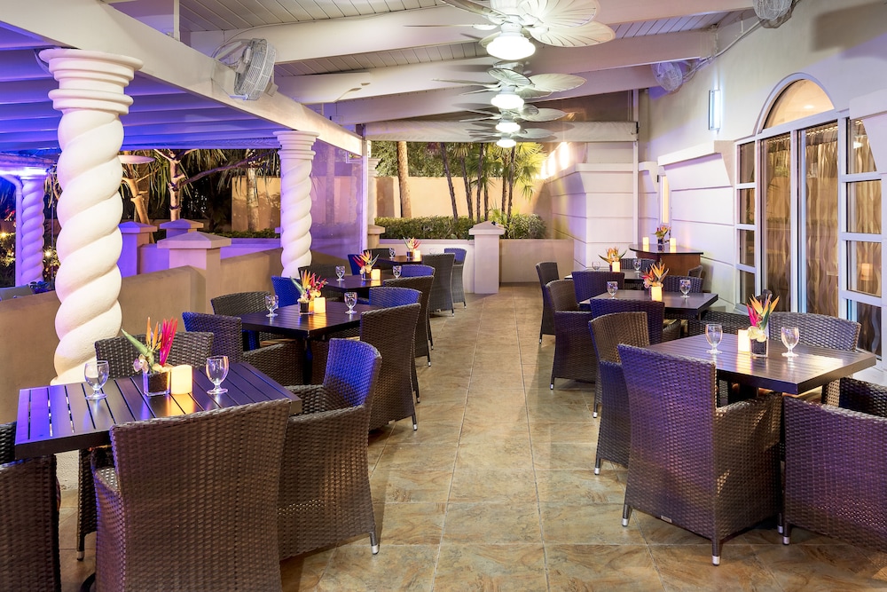 Holiday Inn Ft. Lauderdale-Airport 42/61