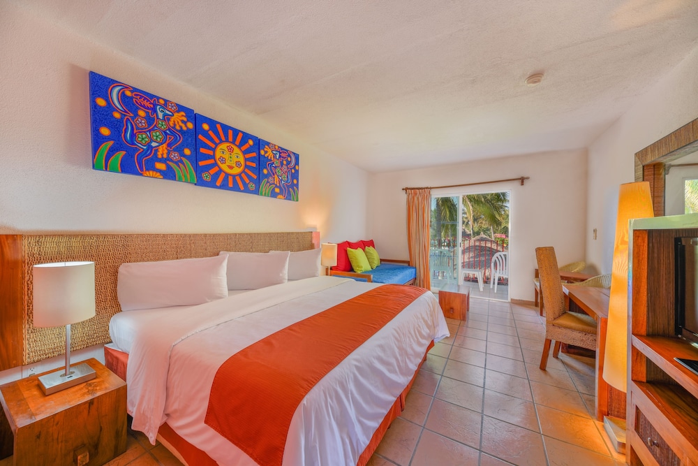 Grand Decameron Complex Bucerias A Trademark All Inclusive 39/76