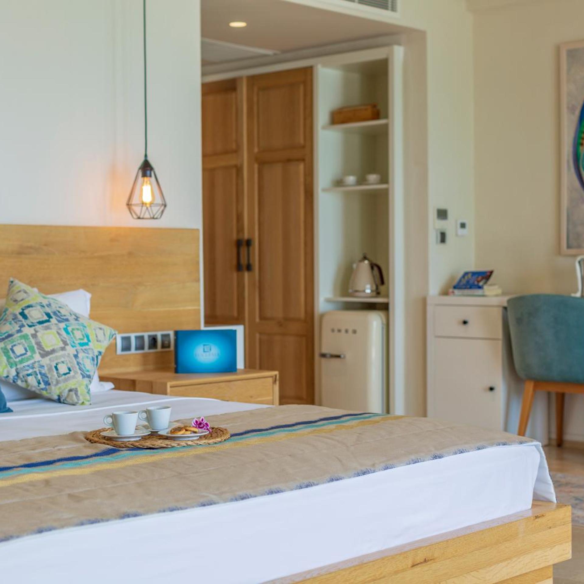 جناح بإطلالة على البحر بشرفة، Ecclesia Boutique Hotel - Adults Only 4/9