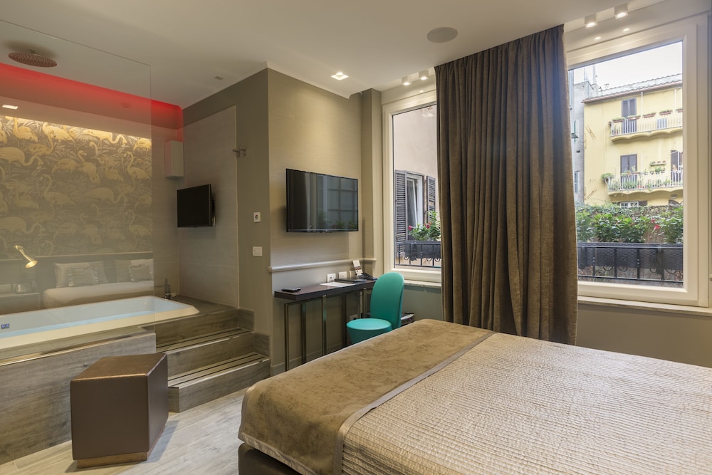 San Carlo Suite 15/71