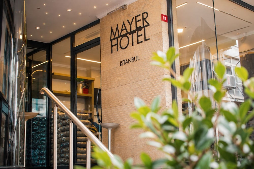 Mayer Hotel 5/48