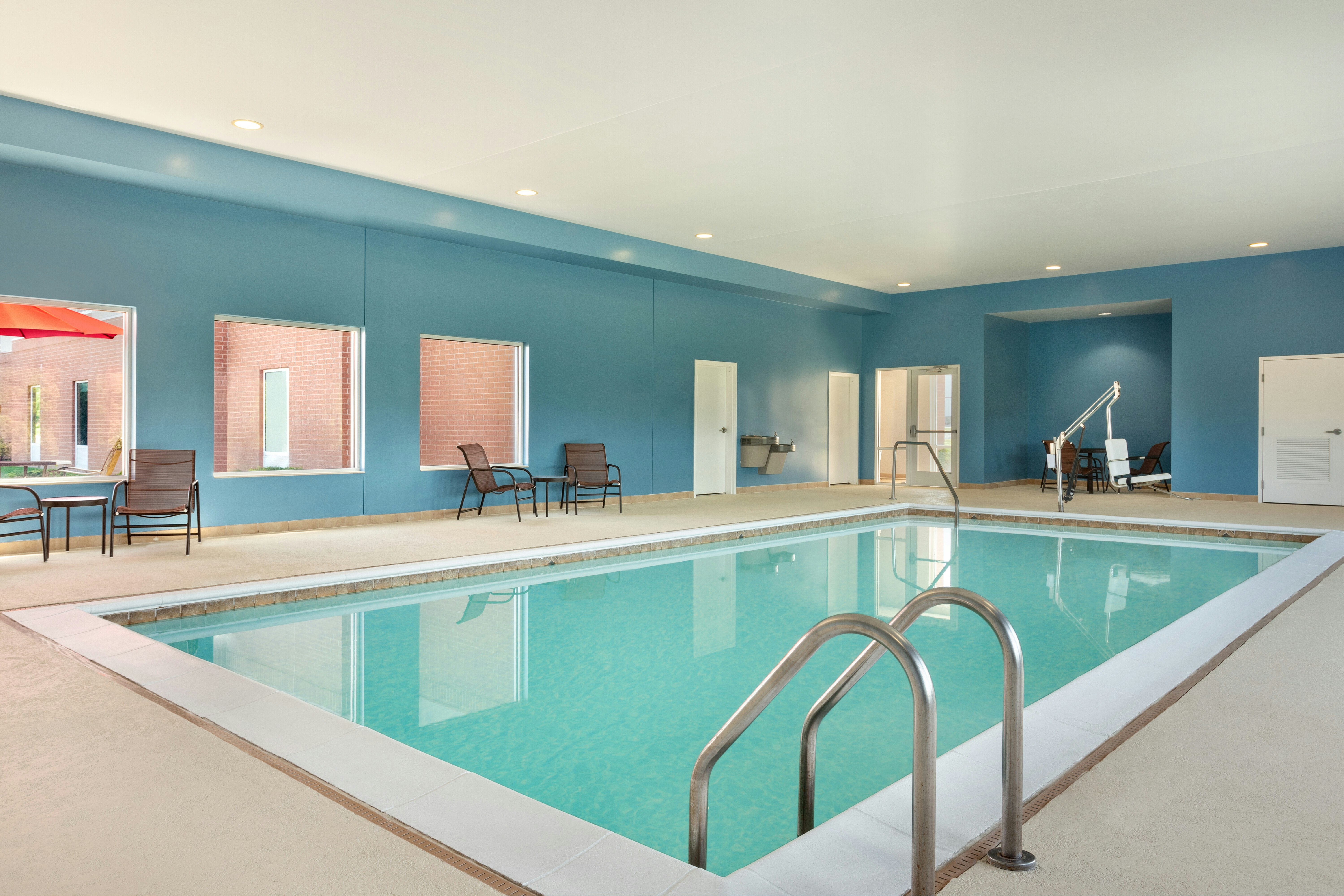 Hampton Inn St Louis Columbia 16/37