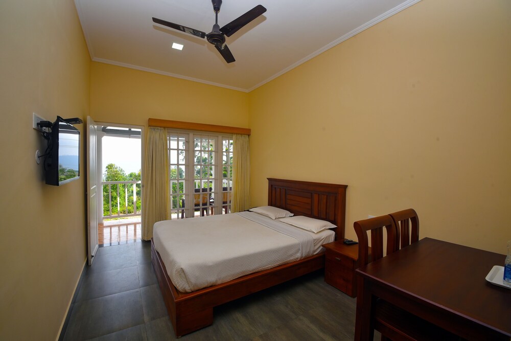 Lakezone Holiday Resort 7/33