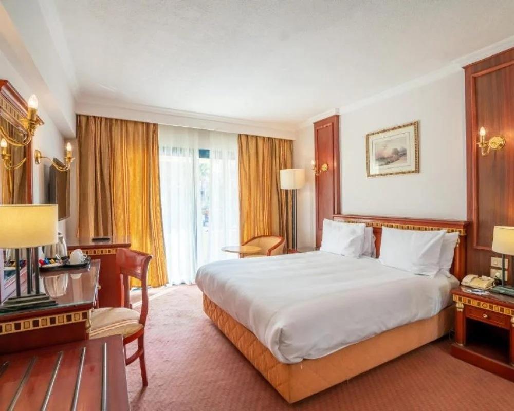 Junior Suite, Single