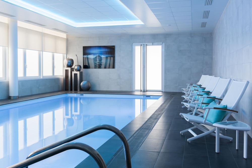 Ac Hotel Paris Le Bourget Airport 36/50