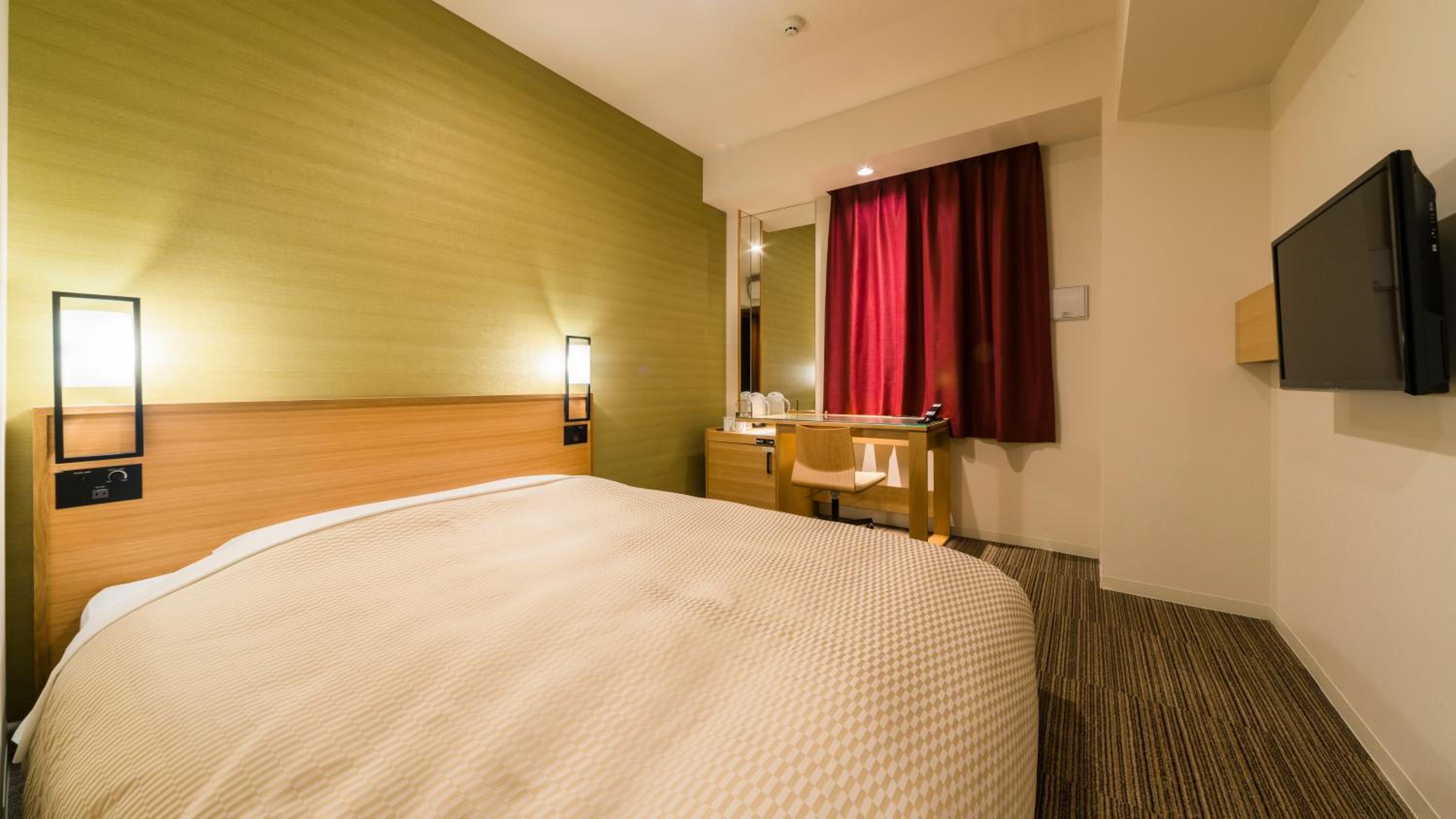 Room, Single, Queen Bed