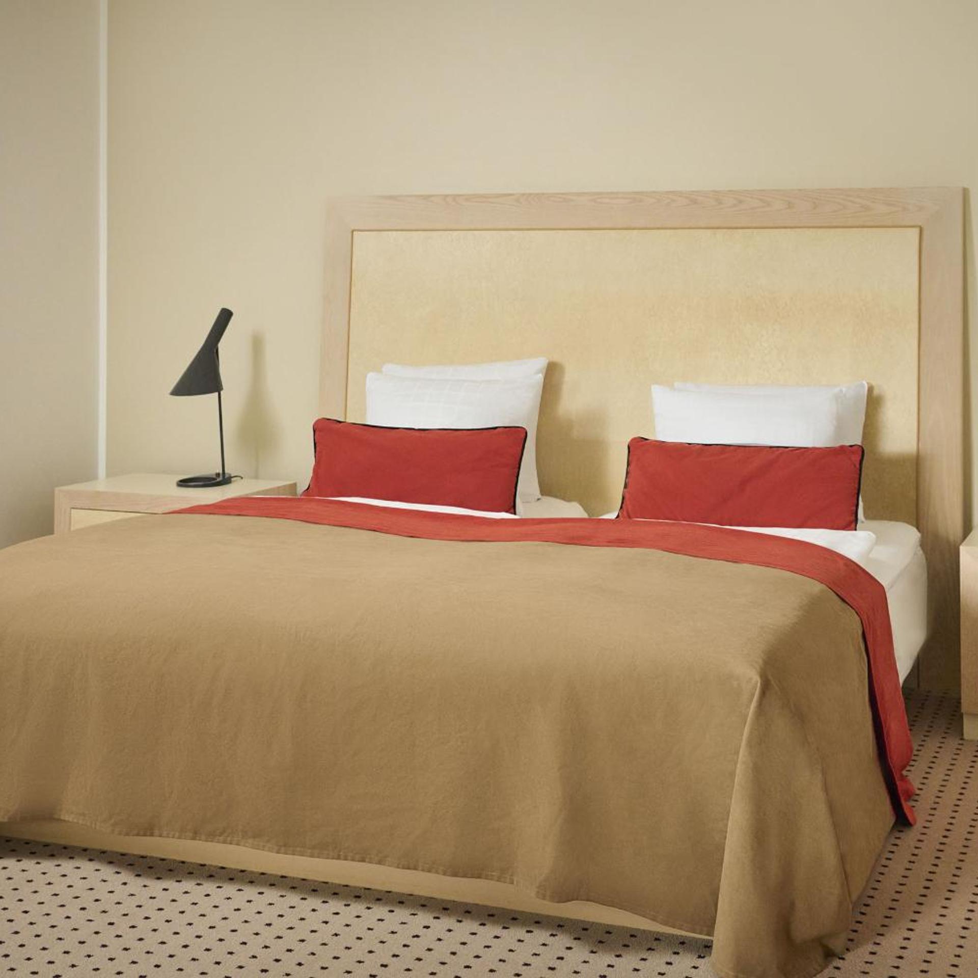 Luxury, Double Bed