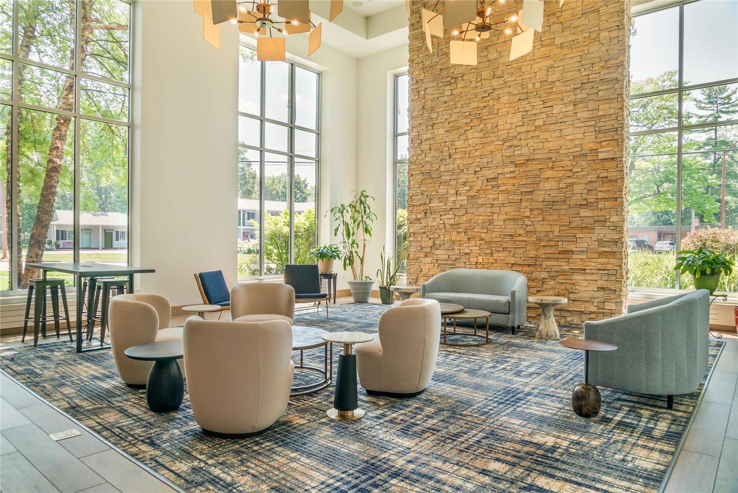 Cambria Hotel Traverse City 27/46