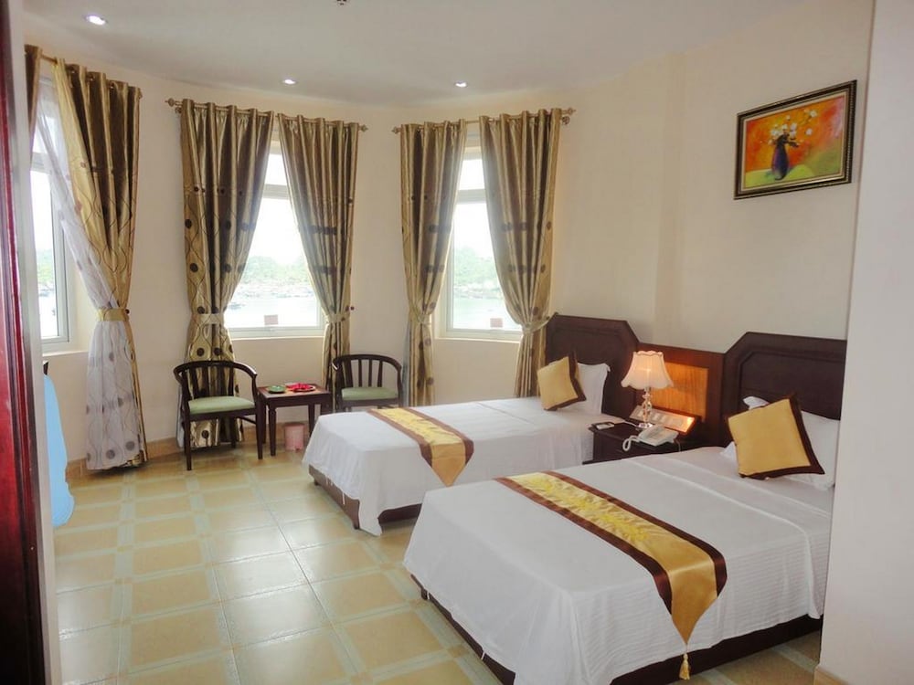 Hung Long Harbour Hotel 14/58
