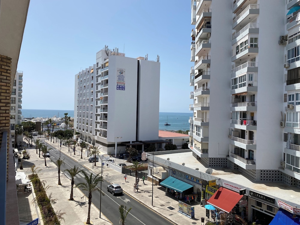 Apartamentos MS Puerto Marina 45/50