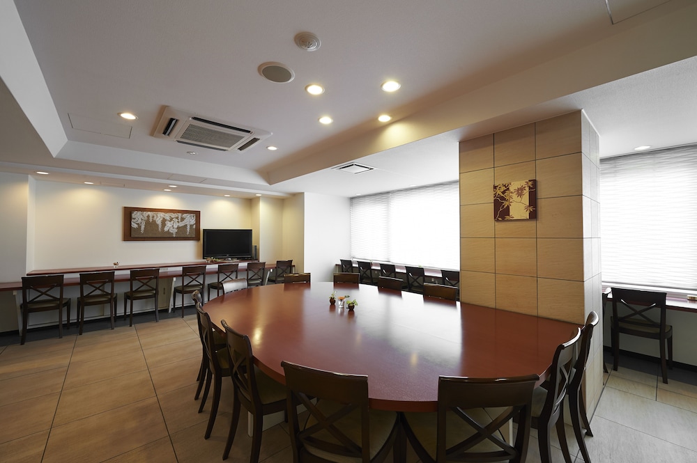 Sotetsu Fresa Inn Fujisawa Shonandai 33/39