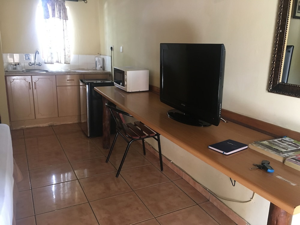 Laphroiag Luxury Chalets 18/21