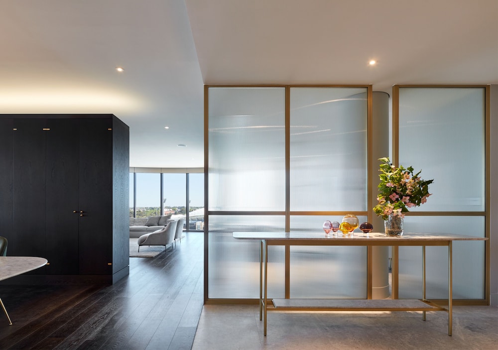 EOS by SkyCity 20/62