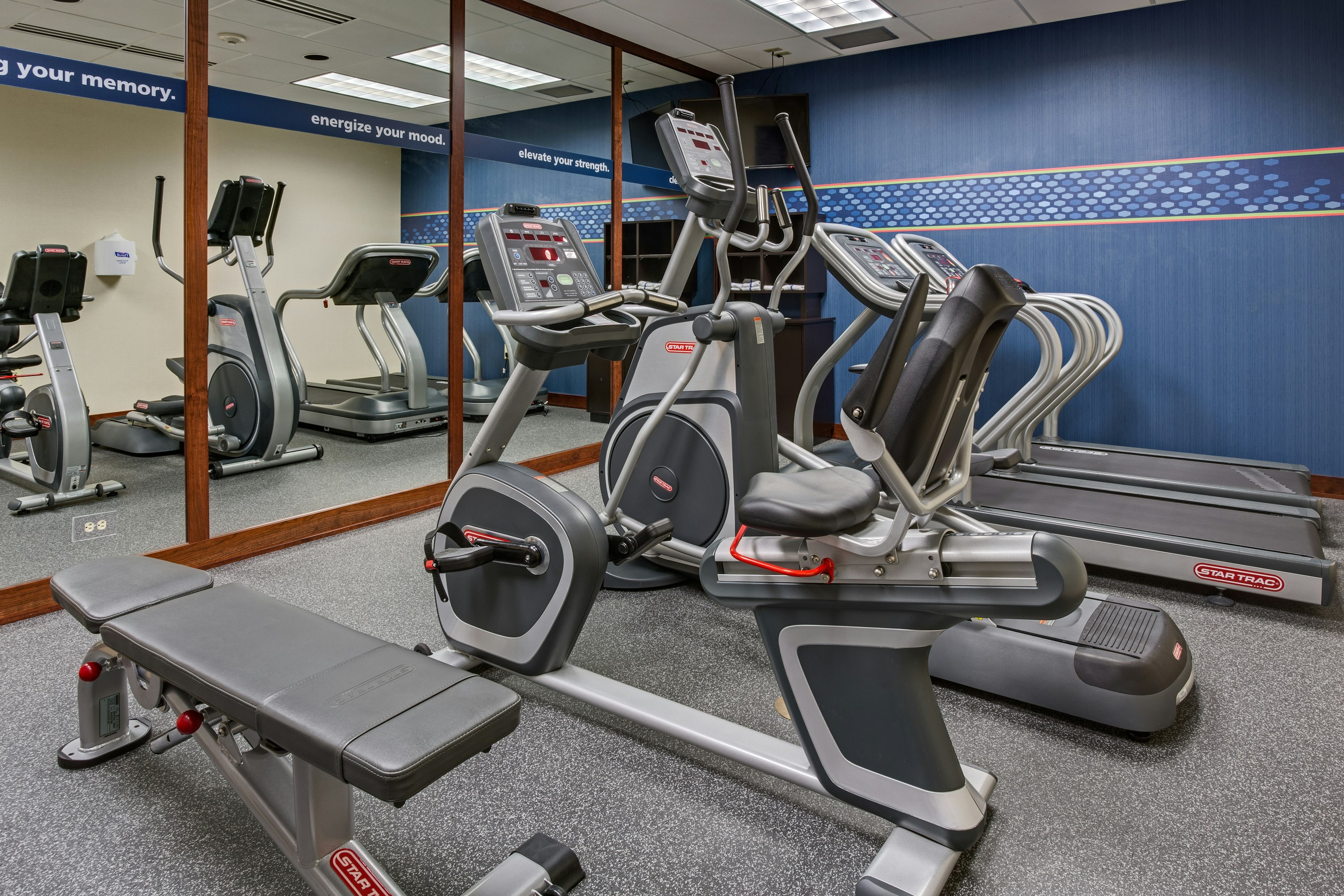 Hampton Inn Daytona Speedway-Airport 33/57