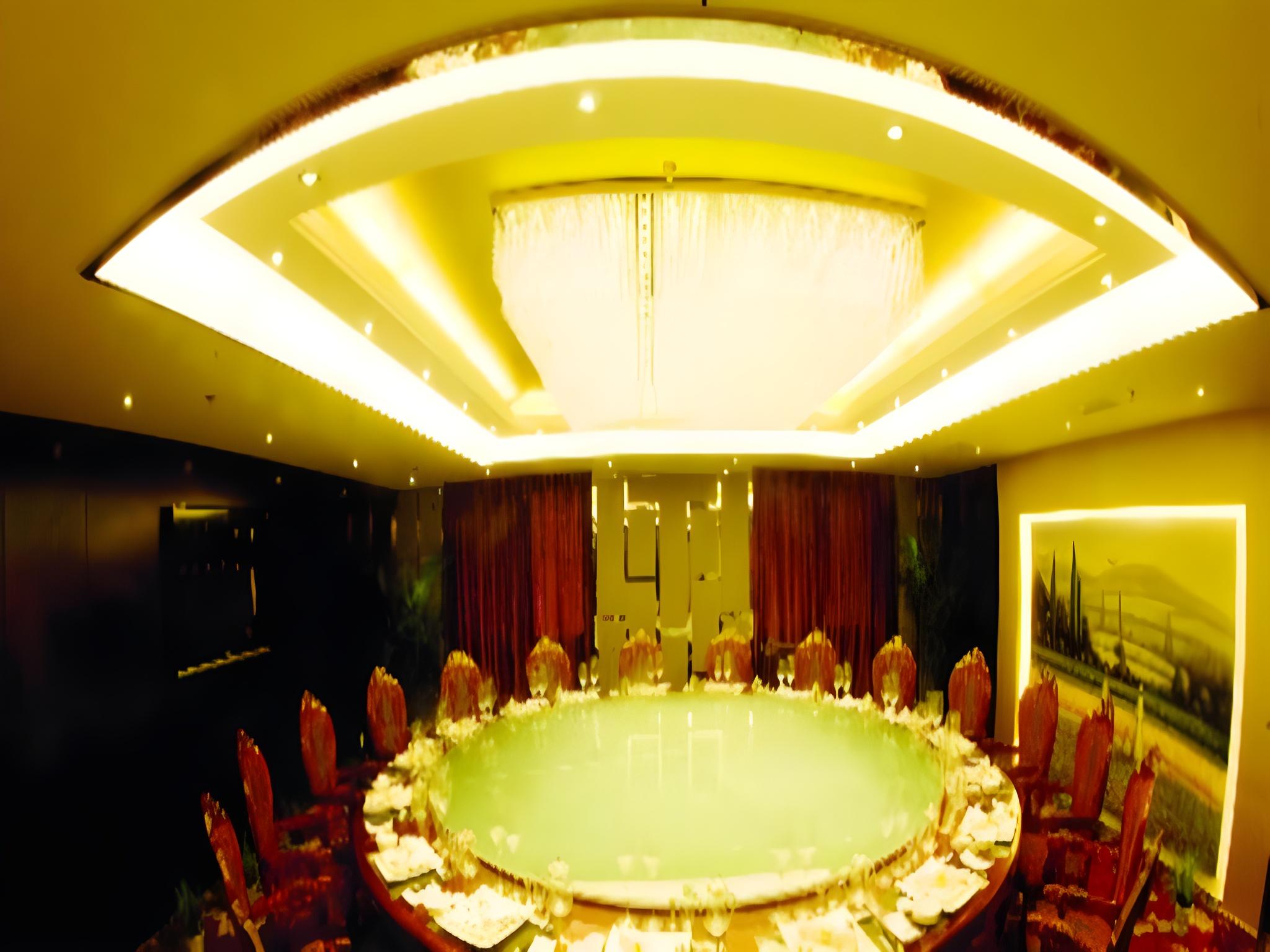 Jinyuan Jinling Plaza 37/63
