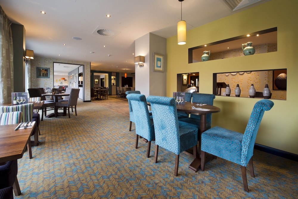 Premier Inn Exeter City Centre hotel 30/40