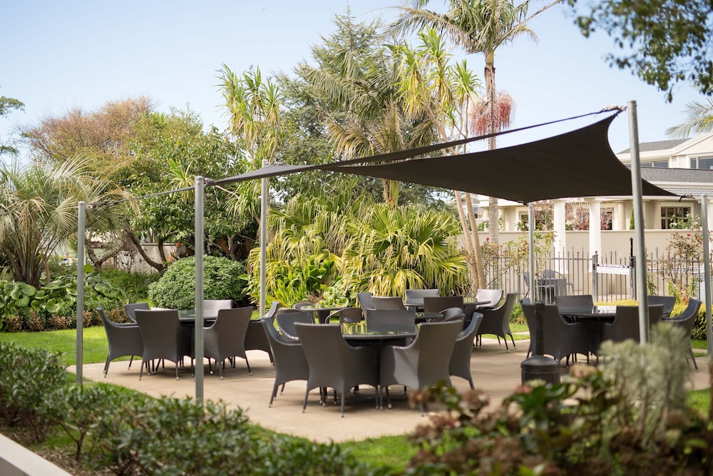 The Devon Hotel 45/50